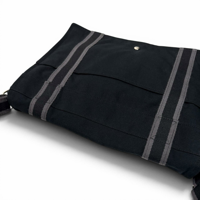 愛馬仕 Fourre-Tout Bassas PM 女士單肩包，100% 純棉材質，銀色五金配件，Sellier 紐扣，黑色，法國製造-6