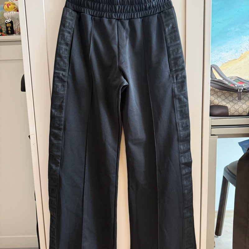 Fendi 👍🏻 100%Real正貨，100%New, size 36-5