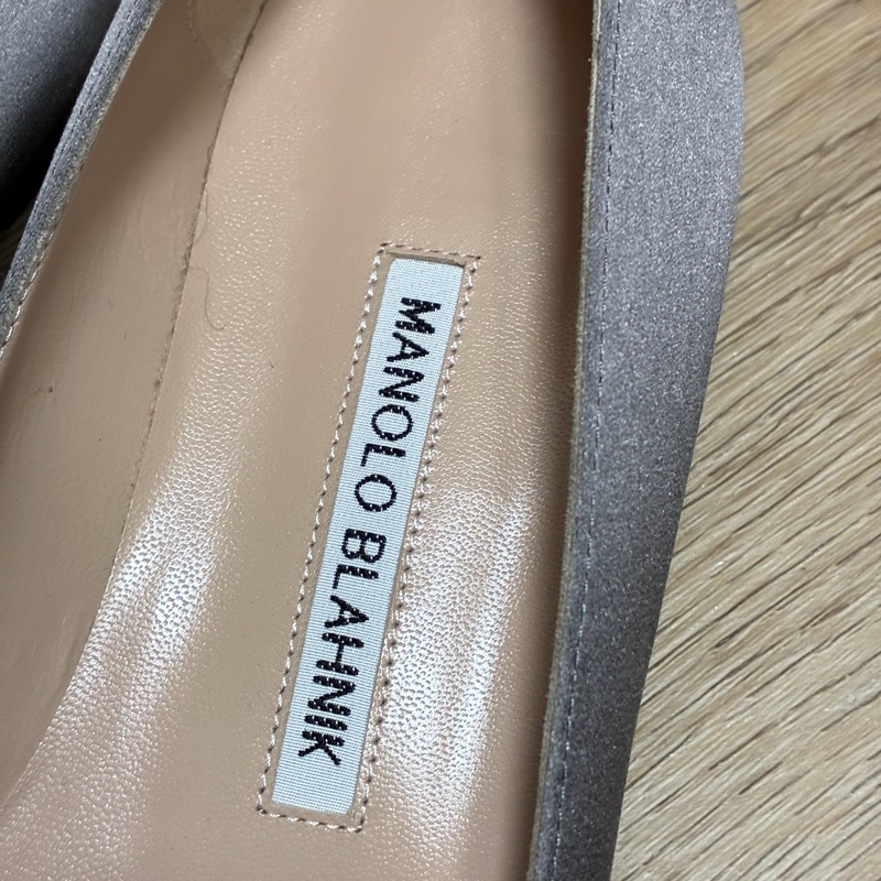 Manolo Blahnik HANGISIFLAT深灰色緞面寶石平底鞋 原價44900-22