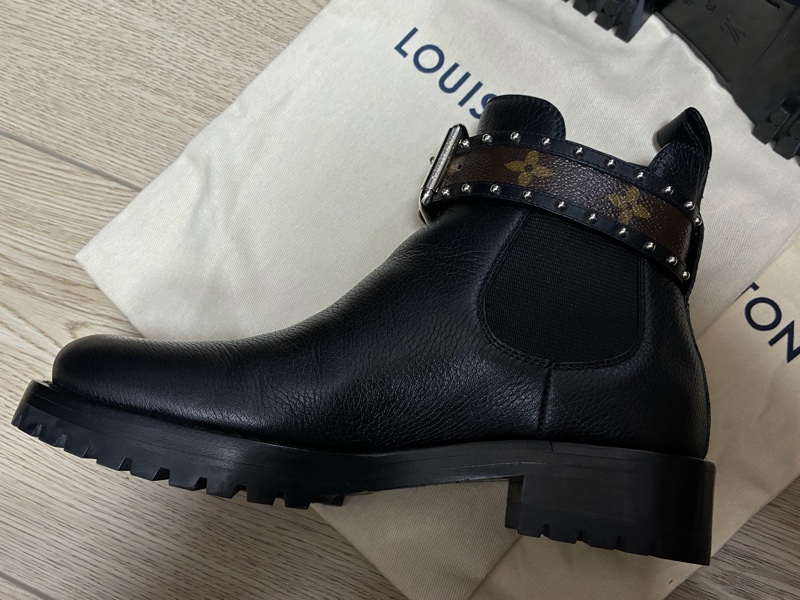 LOUIS VUITTON 粒面小牛皮Monogram Discovery平底踝靴-3