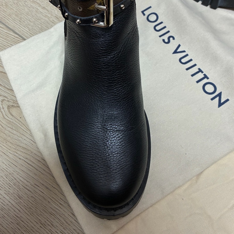 LOUIS VUITTON 粒面小牛皮Monogram Discovery平底踝靴-5