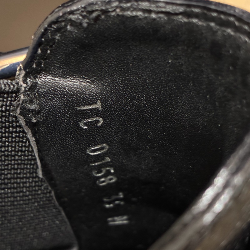 LOUIS VUITTON 粒面小牛皮Monogram Discovery平底踝靴-14