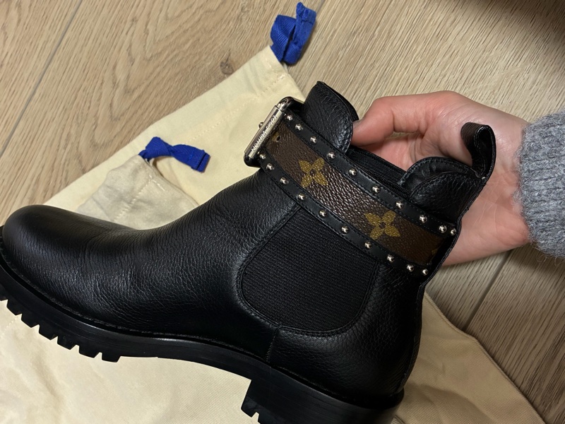 LOUIS VUITTON 粒面小牛皮Monogram Discovery平底踝靴-18