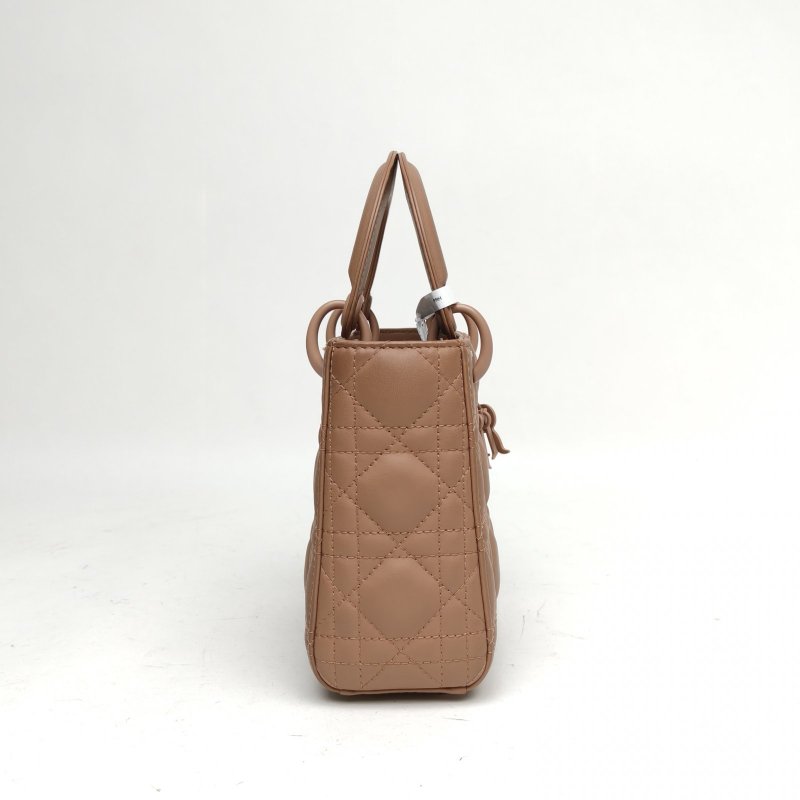 DIOR Lady戴妃包三格豆沙粉牛皮粉扣2020肩背包-3