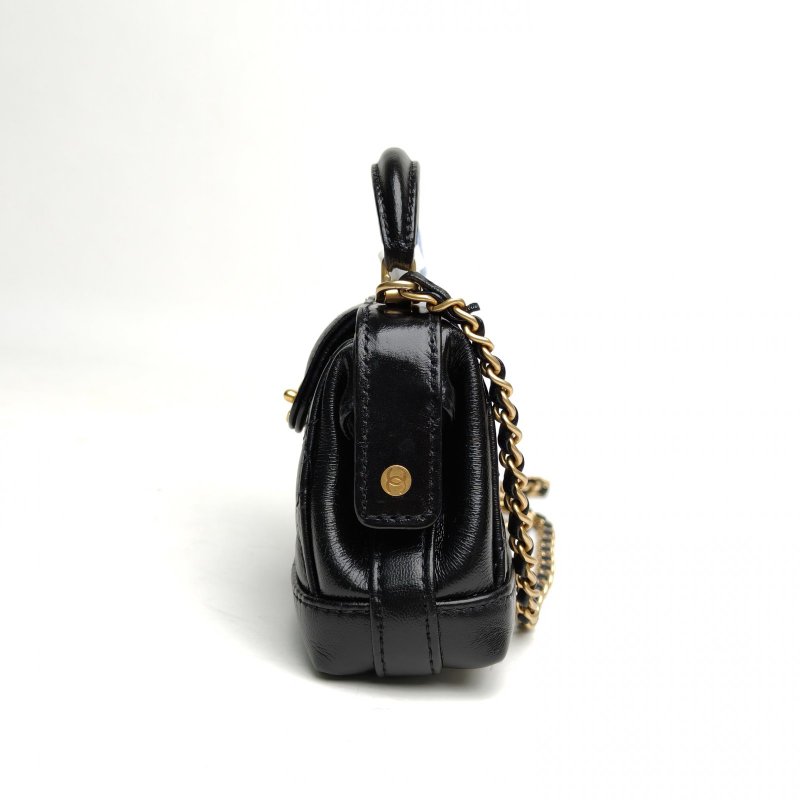 CHANEL 24A醫生包/超mini黑色羊皮鐳射標金扣肩背包-1