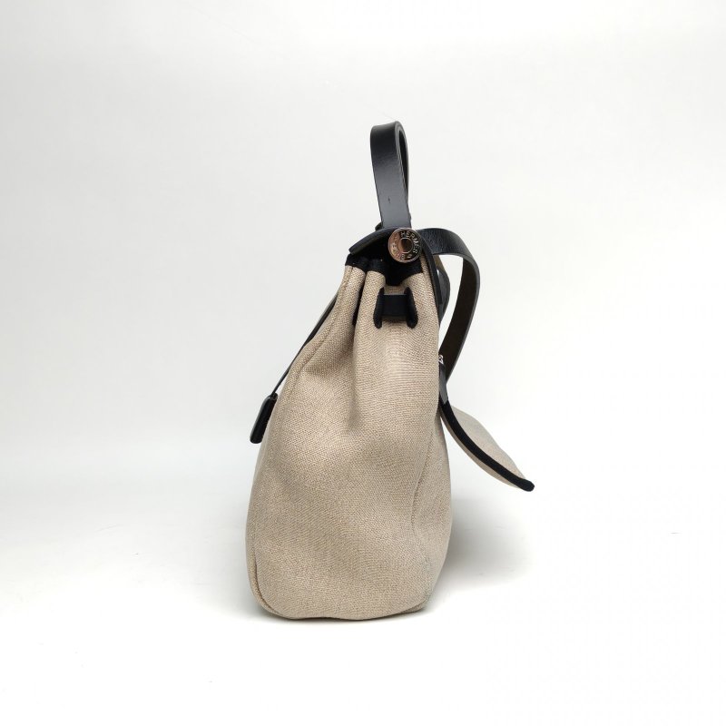 HERMES Herbag31米色拼黑色帆布/牛皮Y刻銀扣肩背包-3