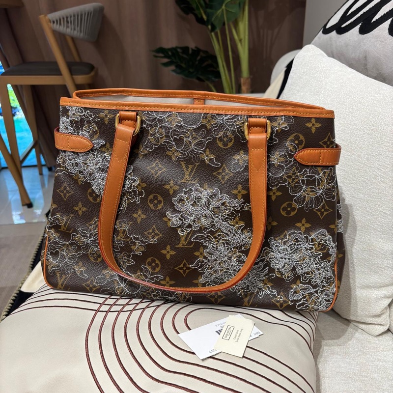 Lv Dentelle Batignolles Horizontal Tote M95400-2