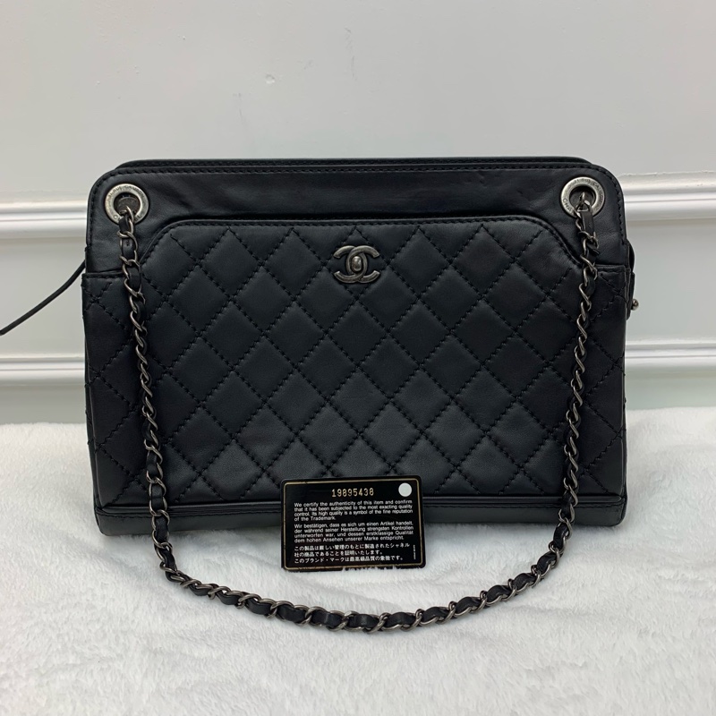 中古包🖤Chanel黑色小羊皮金屬鎖鏈肩背袋-0