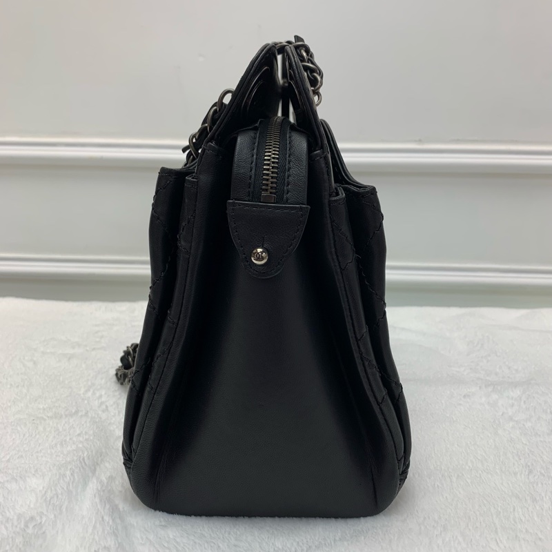 中古包🖤Chanel黑色小羊皮金屬鎖鏈肩背袋-7