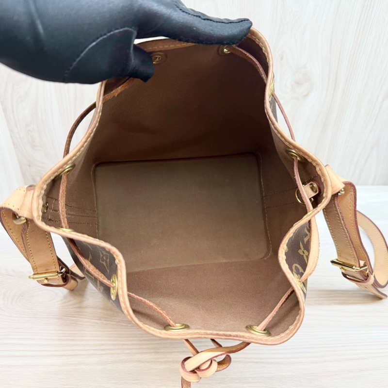 LV✨原花束口BB抽繩水桶包M46983-6