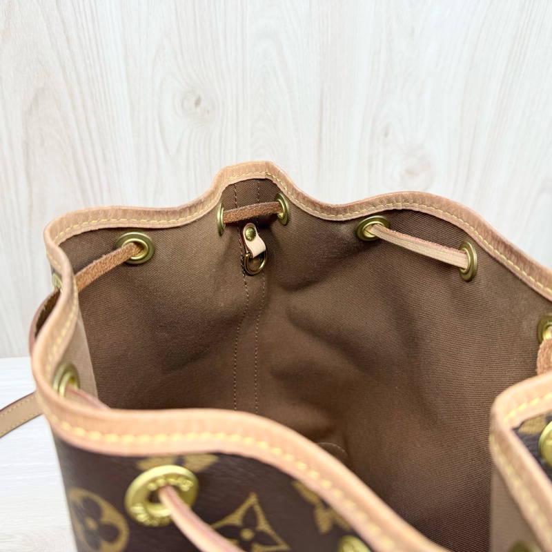 LV✨原花束口BB抽繩水桶包M46983-8