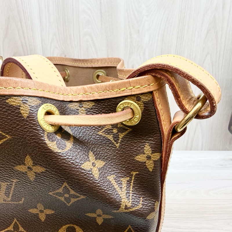 LV✨原花束口BB抽繩水桶包M46983-12