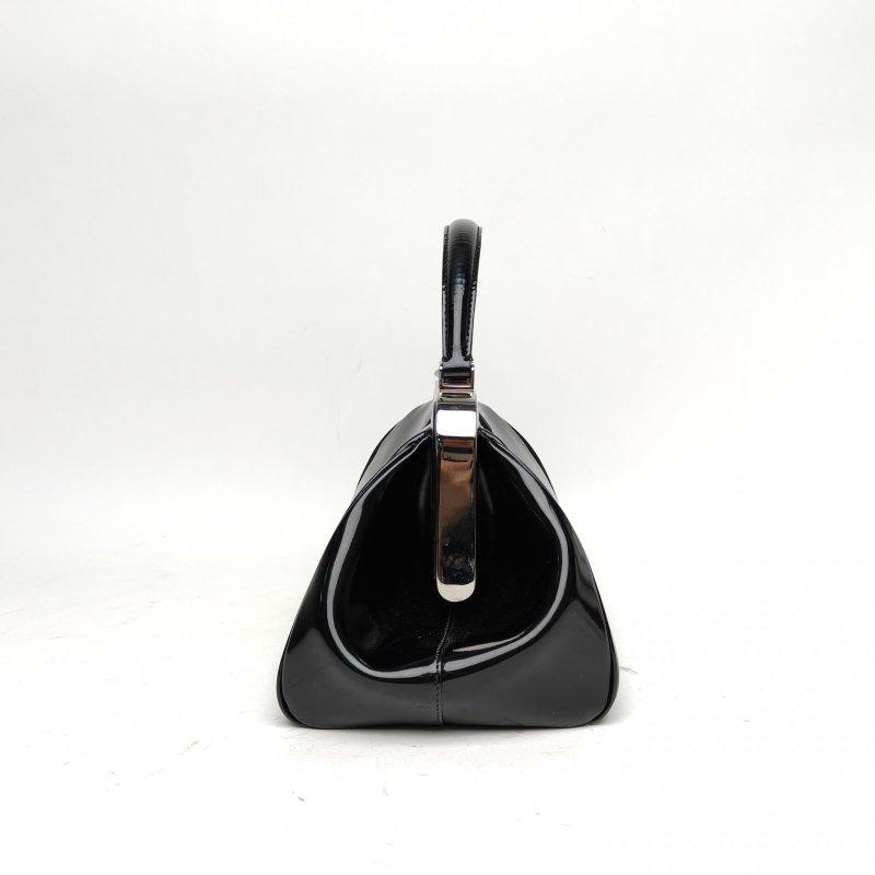 PRADA 黑色漆皮銀扣手提包肩背包-1