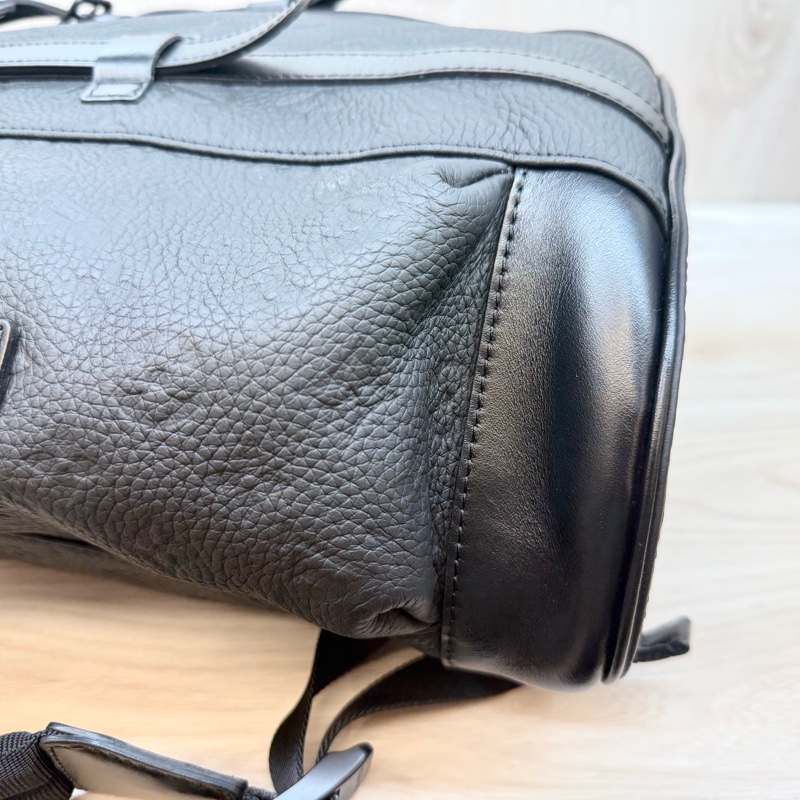 LV🖤黑牛皮Christopher MM後背包M20899-12