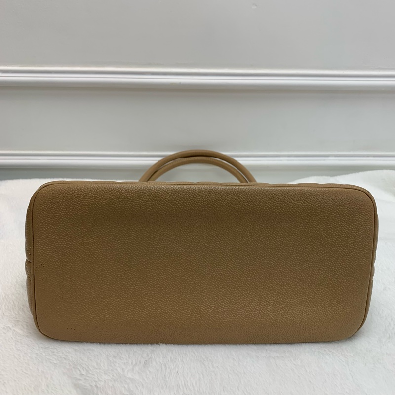 中古包送塵袋🤎Chanel金扣手挽袋-3