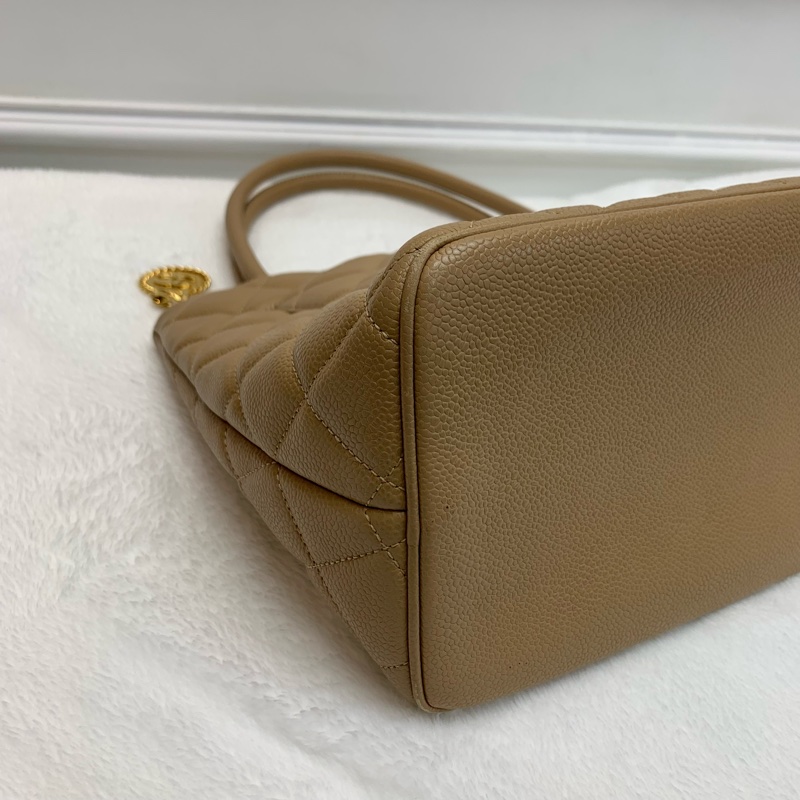 中古包送塵袋🤎Chanel金扣手挽袋-4