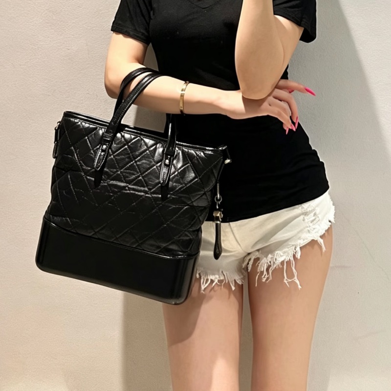 🌚CHANEL香奈兒Gabrielle系列大號流浪托特包-27