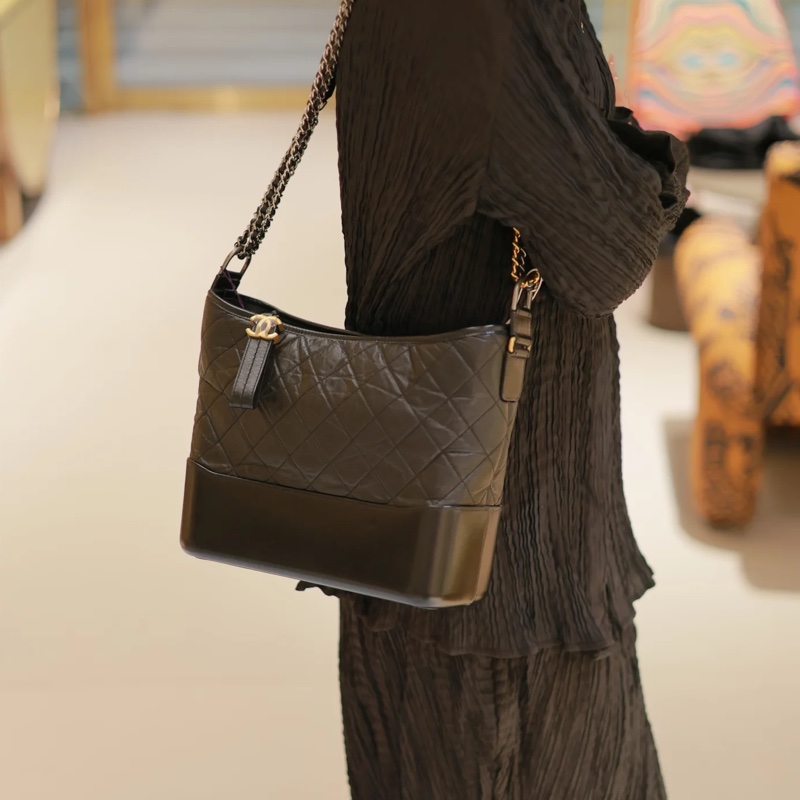 🌚CHANEL香奈兒Gabrielle系列大號流浪托特包-28