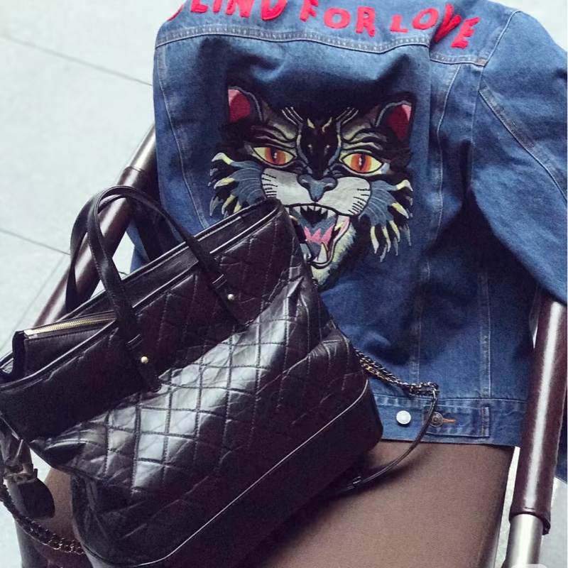 🌚CHANEL香奈兒Gabrielle系列大號流浪托特包-34