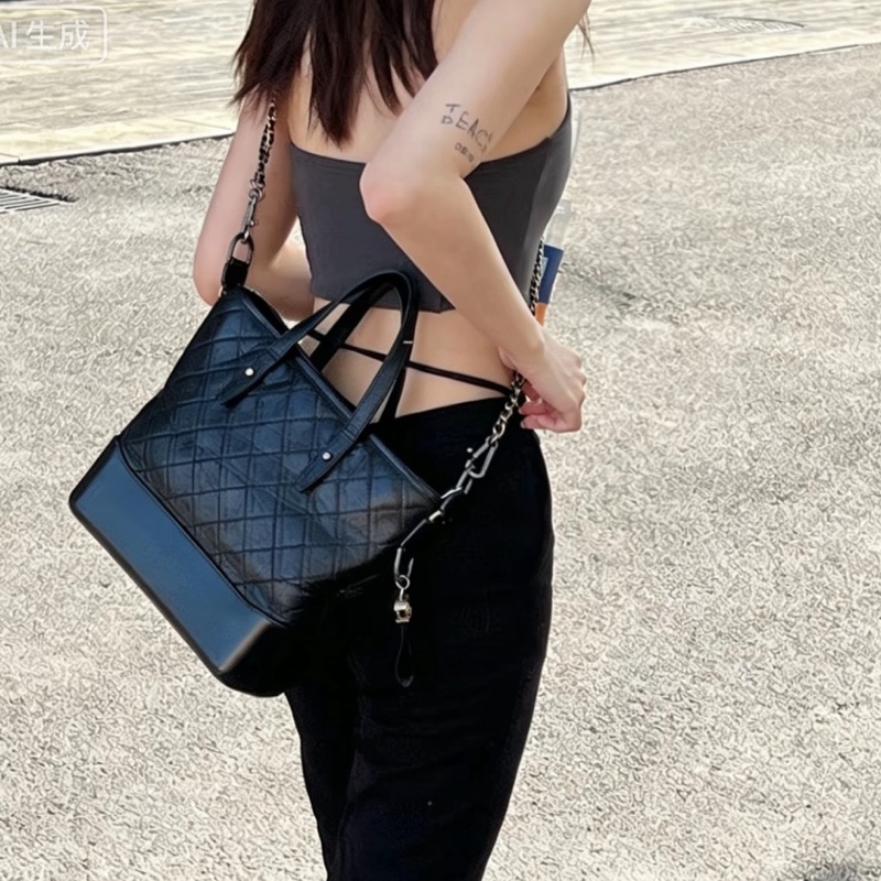 🌚CHANEL香奈兒Gabrielle系列大號流浪托特包-42