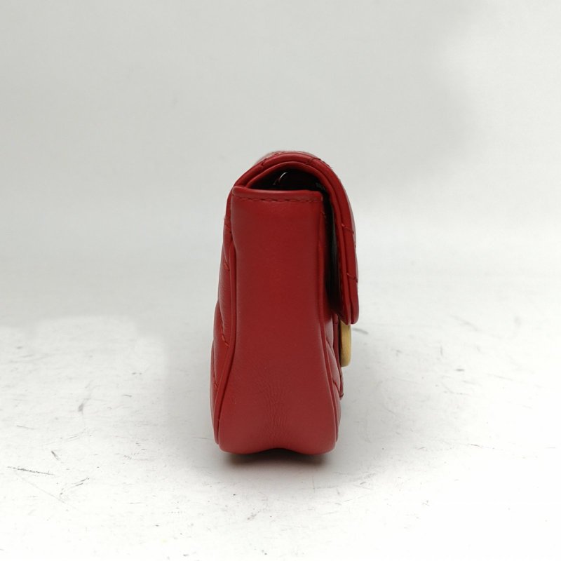 GUCCI GGMarmont肩背包超Mini紅色牛皮金扣肩背包-3