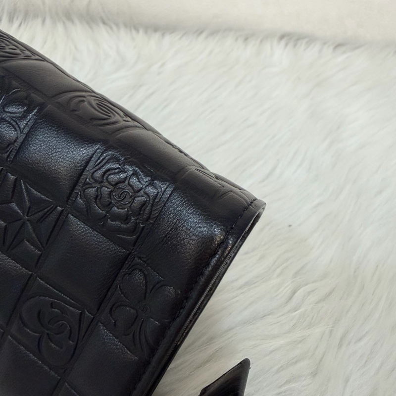 CHANEL A28587 黑羊皮 銀釦 拉鍊 化妝包 萬用包-12