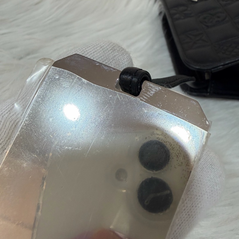 CHANEL A28587 黑羊皮 銀釦 拉鍊 化妝包 萬用包-31