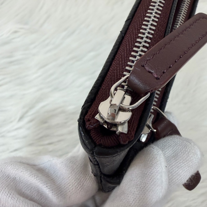 CHANEL AP1704 黑荔枝皮 牛皮 銀釦 一字拉鍊 雙層 手拿包 萬用包-16