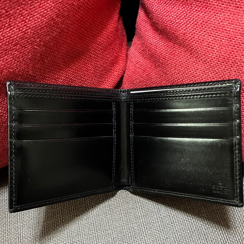 GUR黑色GG壓紋短夾-1