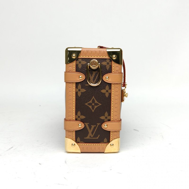 LOUIS VUITTON SideTrunk軟盒子包大號24老花PVC晶片肩背包-3