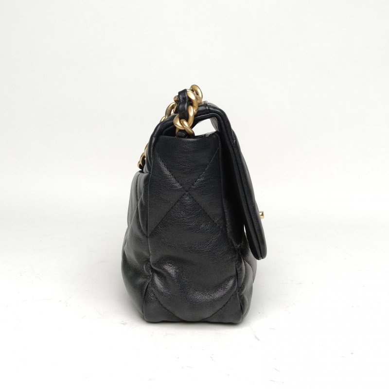 CHANEL 19BAG口蓋包小號黑色羊皮30開金銀扣肩背包-3