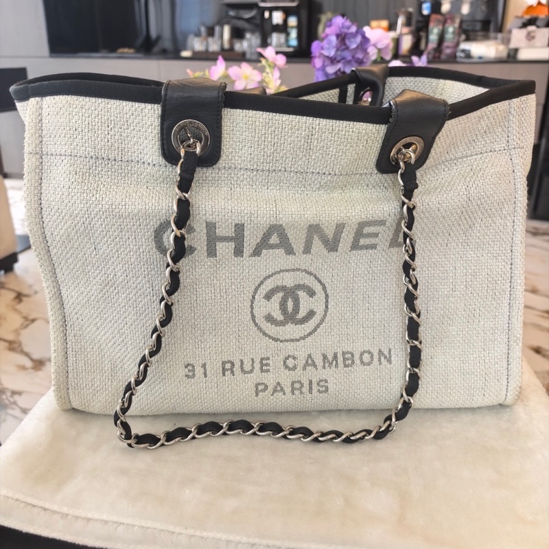 Chanel/香奈兒  沙灘包托特包 22開   底長38-0