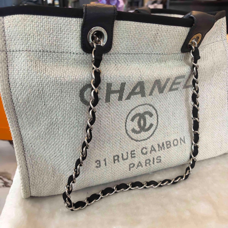 Chanel/香奈兒  沙灘包托特包 22開   底長38-1