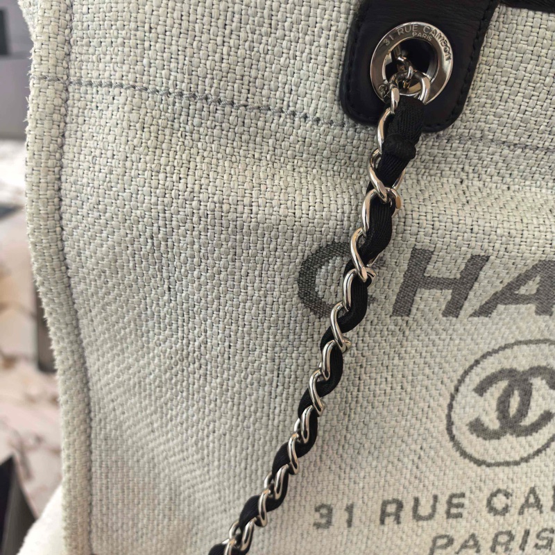 Chanel/香奈兒  沙灘包托特包 22開   底長38-3