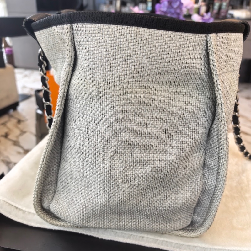 Chanel/香奈兒  沙灘包托特包 22開   底長38-4