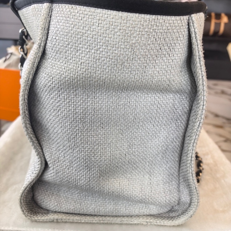 Chanel/香奈兒  沙灘包托特包 22開   底長38-9