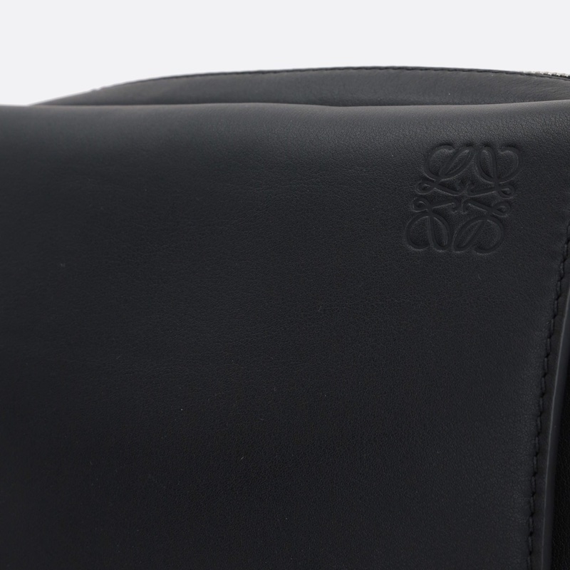 Loewe 男士 Xs Military 單肩包均碼碼常規、23cm*9cm*18cm-1