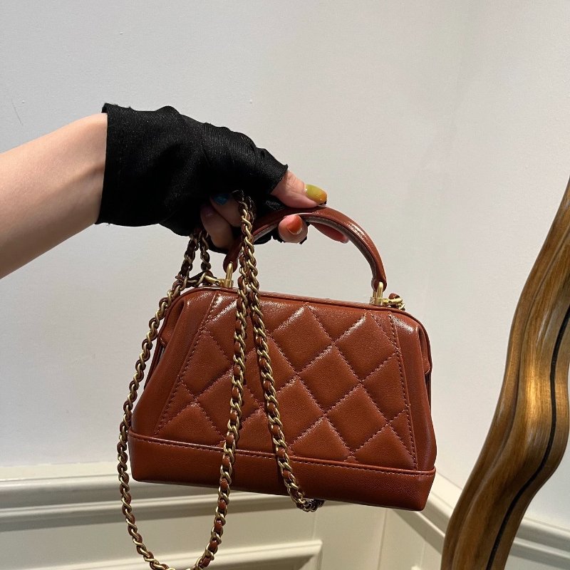 Chanel 24A焦糖色醫生包 芯片款18*12 99新配件塵袋-8