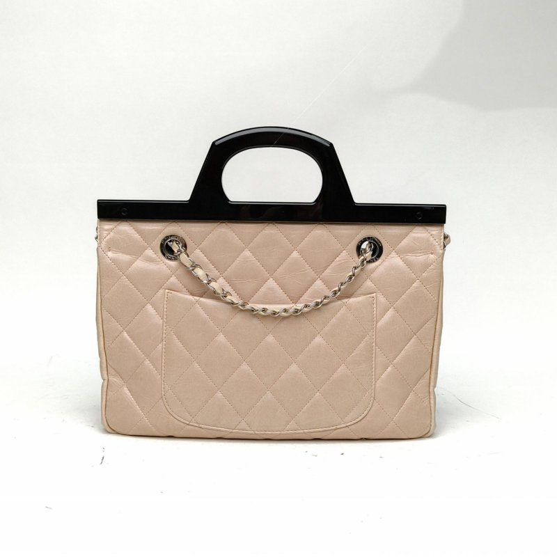 CHANEL 裸色牛皮20開銀扣季節款亞克力衣架包肩背包-2