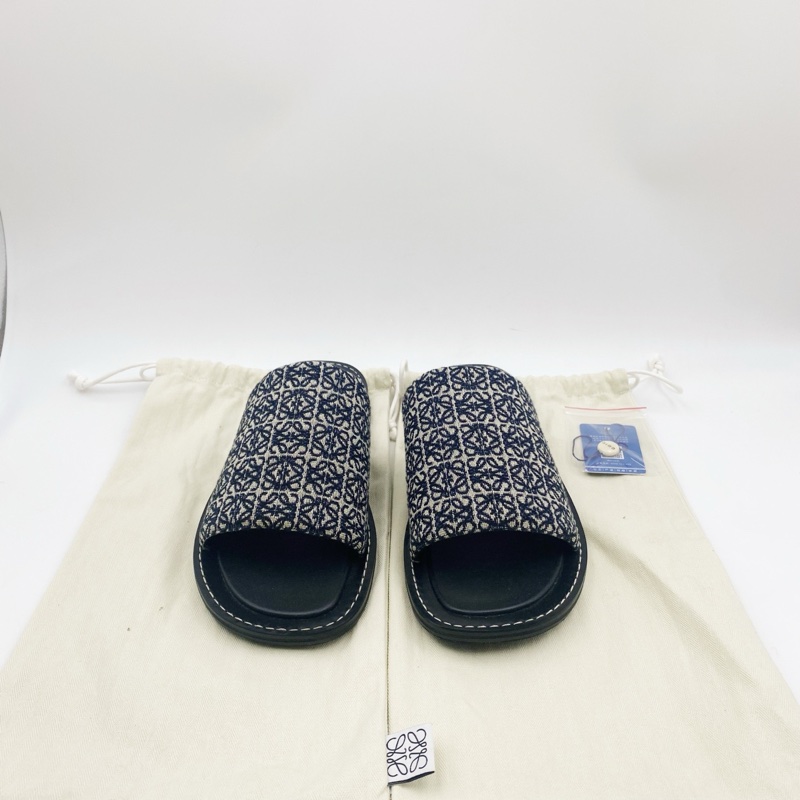 LOEWE 羅意威新款老花刺繡拖鞋 男女同款 平底39碼 已貼底 配塵袋-0