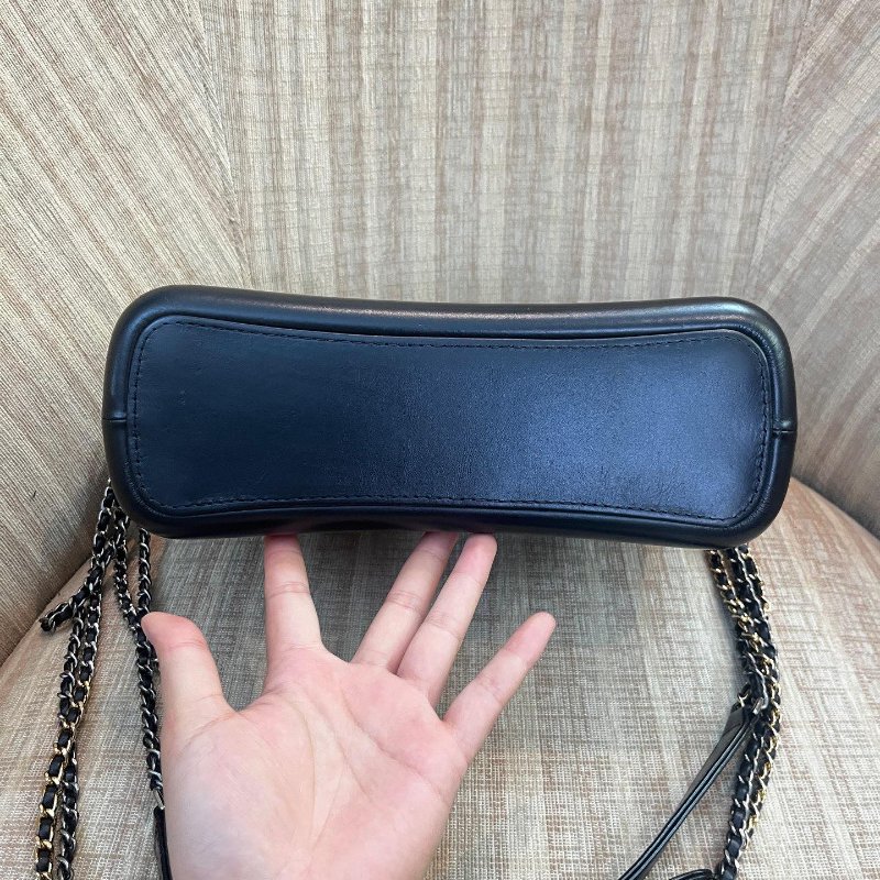 香奈兒/Chanel 黑金流浪中號鏈條肩背包-4