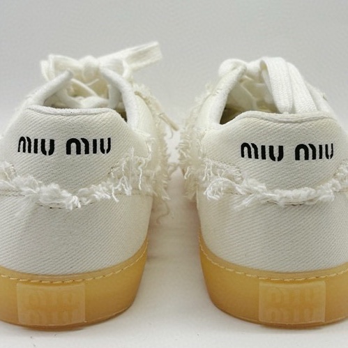 閒置未使用 MIUMIU 24新款流蘇德訓帆布運動休閒鞋 37.5碼  🈚配件-2