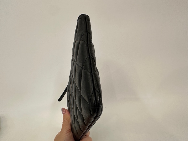 Chanel 黑羊皮一字拉零錢卡包-7