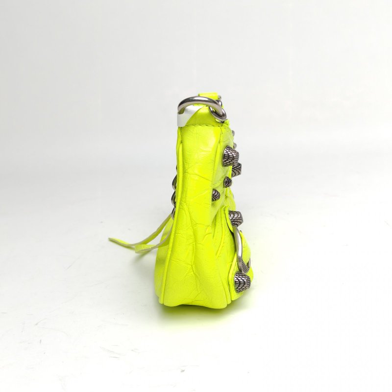 BALENCIAGA LeCagole機車月牙包Mini黃色羊皮肩背包-3