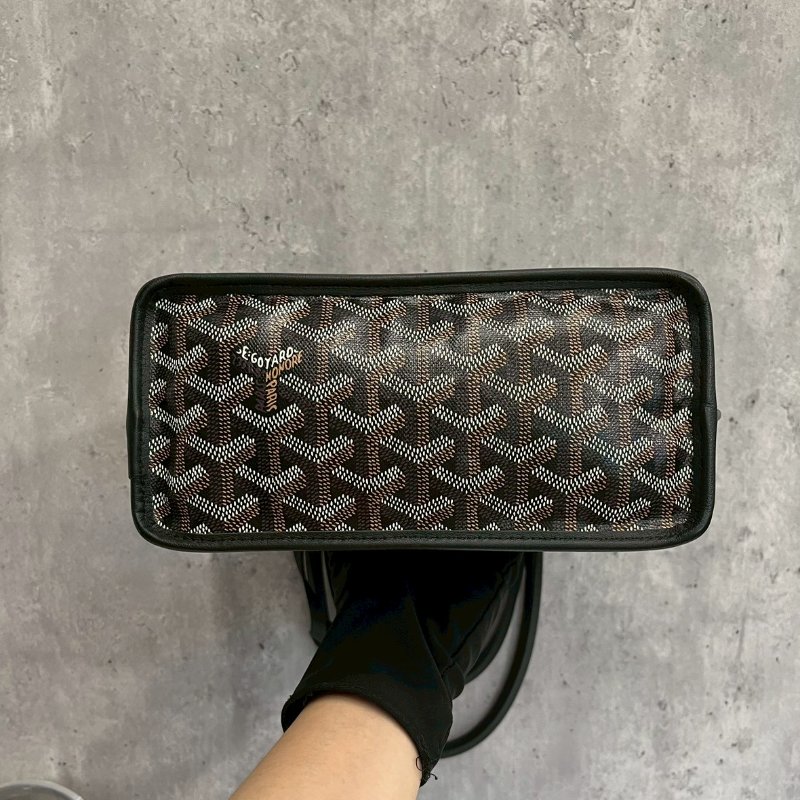 Goyard mini tote-3