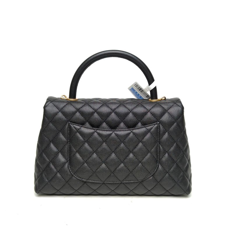 CHANEL CocoHandle中號黑色荔枝牛皮28開金扣肩背包-2