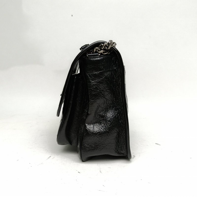 SAINT LAURENT Niki中號28D扣黑色牛皮銀扣肩背包-1
