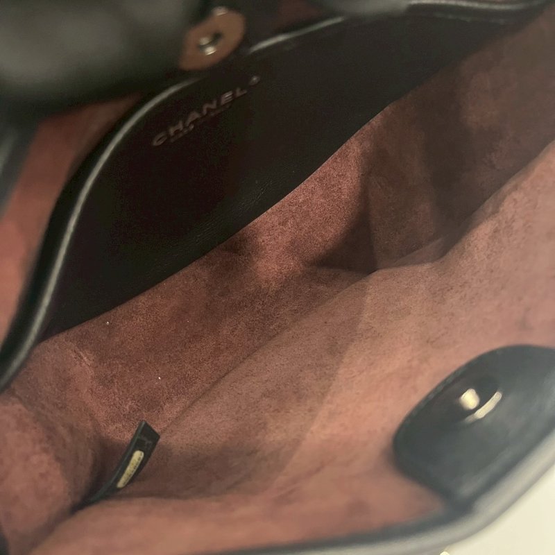 Chanel hobo黑銀牛-5