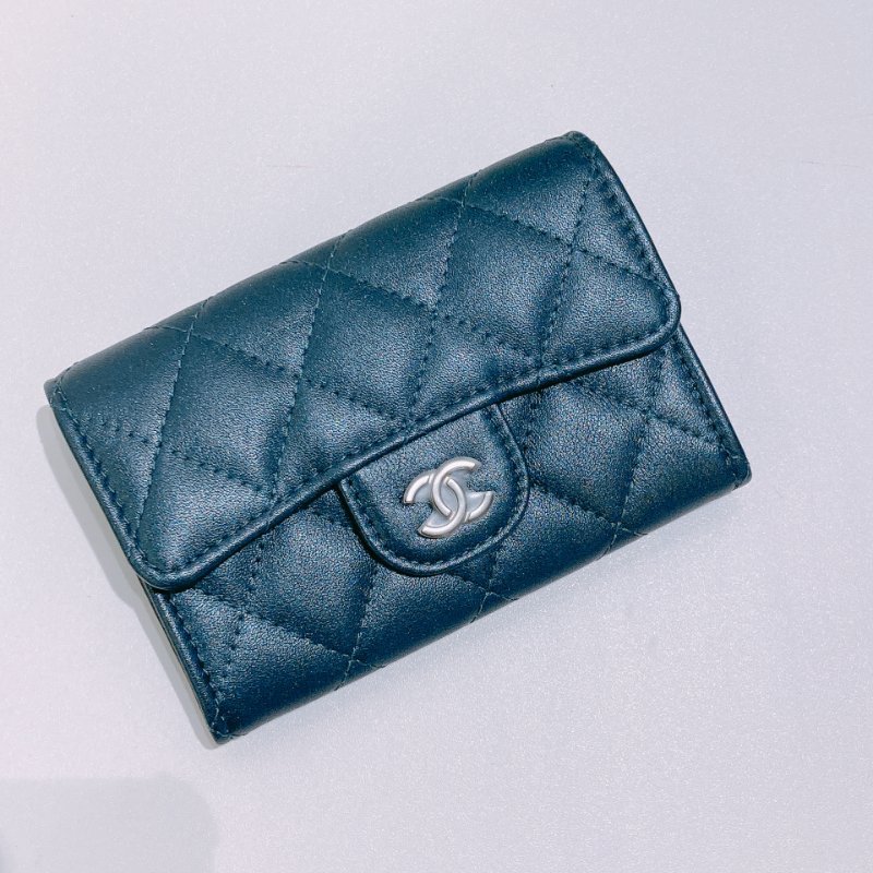TW4822	Chanel 香奈兒經典翻蓋式卡包 Classic Flap Card Holder Lambskin Navy x Black-6