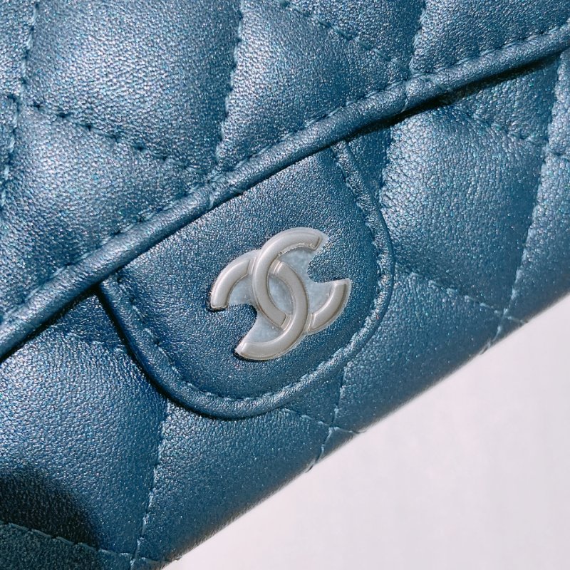 TW4822	Chanel 香奈兒經典翻蓋式卡包 Classic Flap Card Holder Lambskin Navy x Black-13